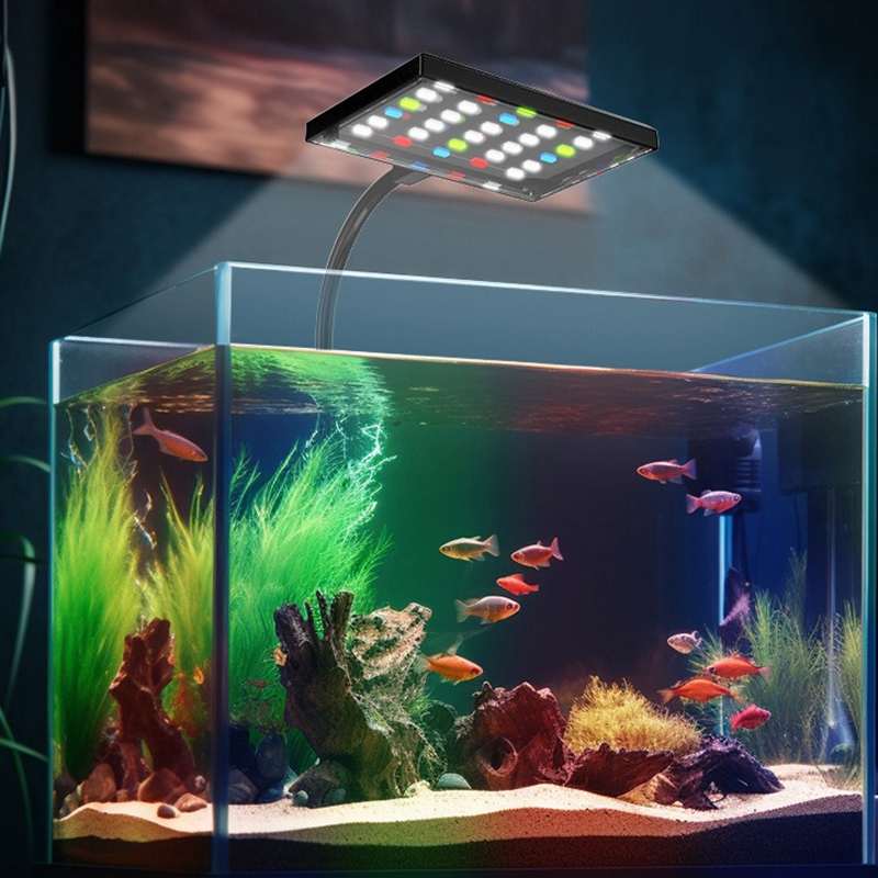 مصباح LED لحوض السمك يعمل عبر  - مراجعة Aquarium Marine Lights وسعره